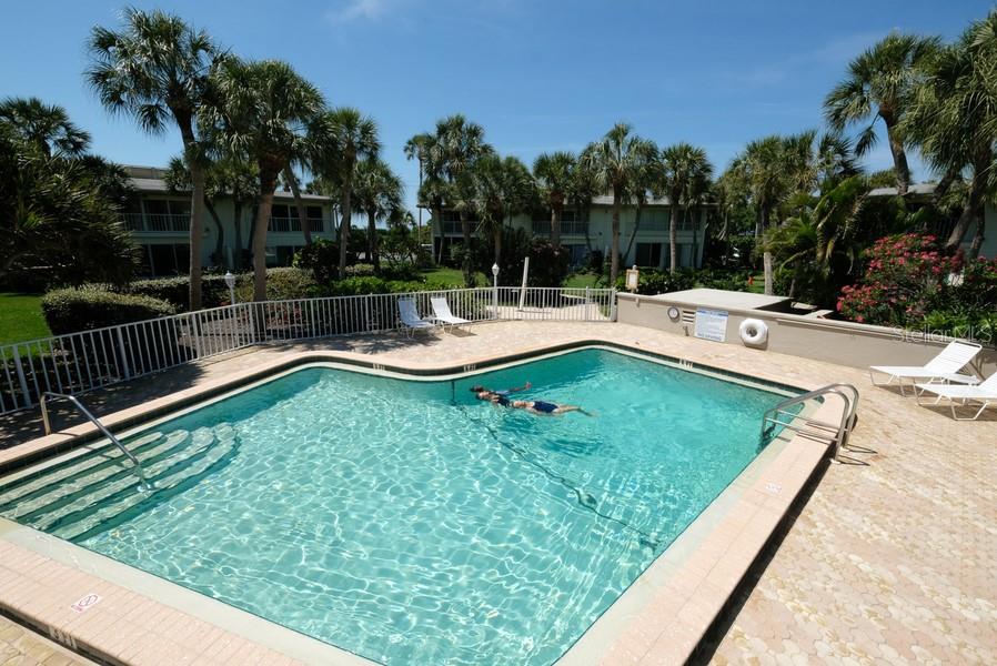WHITNEY BEACH - Residential
