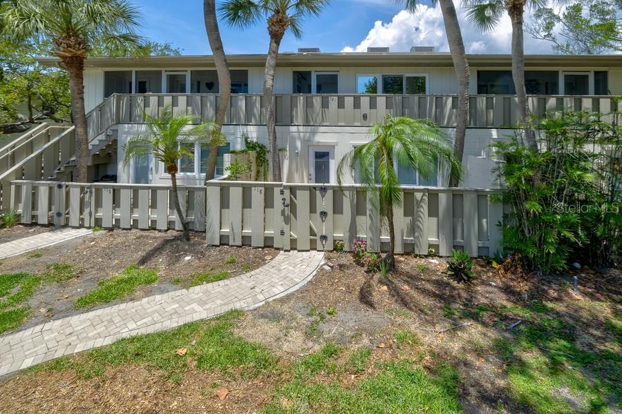 WHITNEY BEACH - Residential