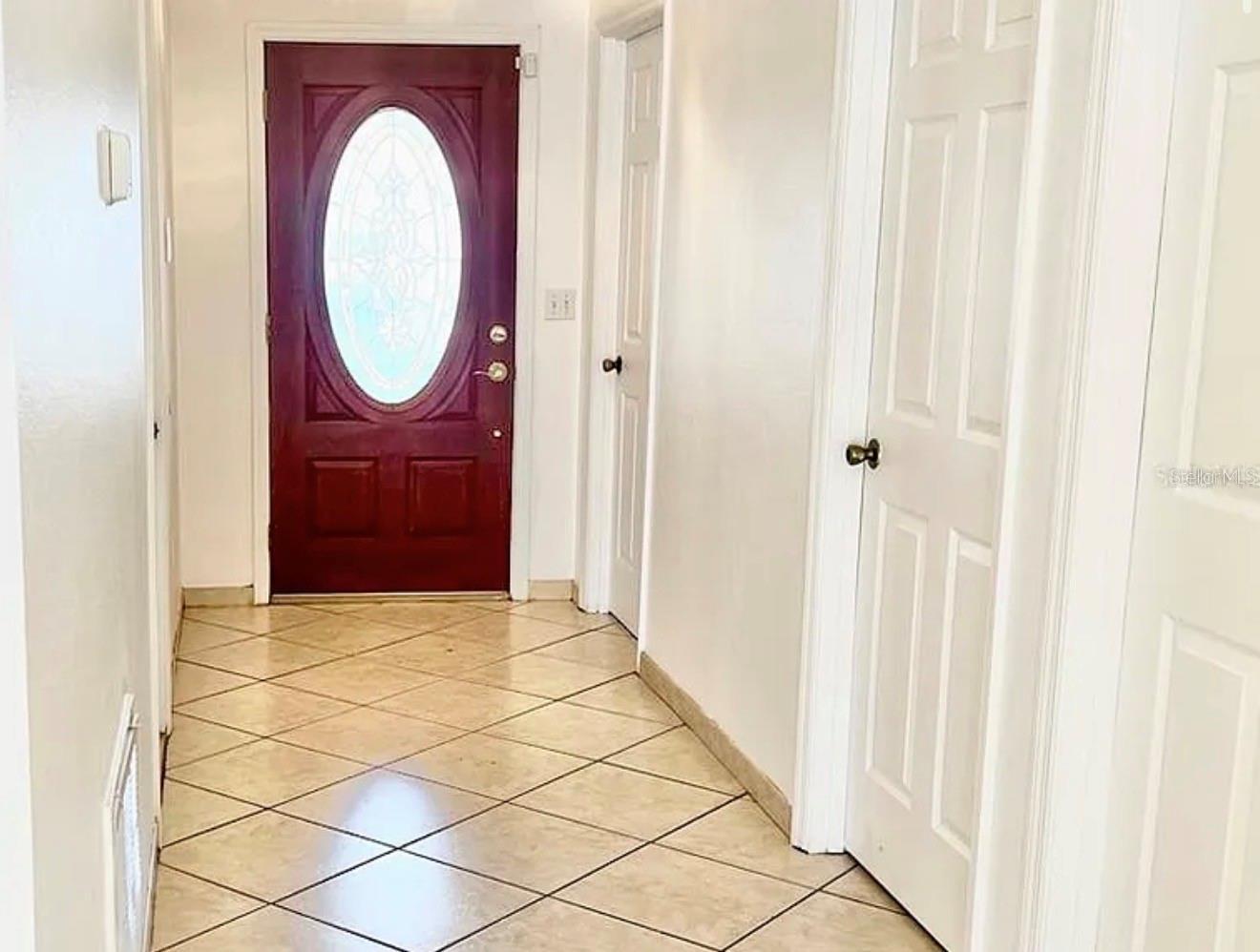 LAKE PICKETT MANOR - Residential Lease
