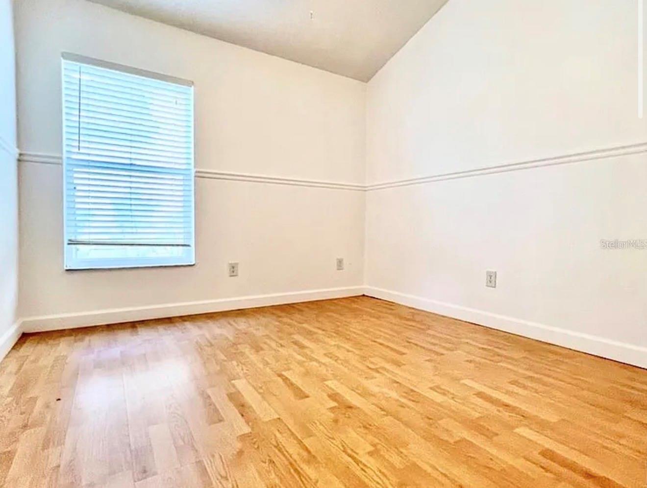 LAKE PICKETT MANOR - Residential Lease