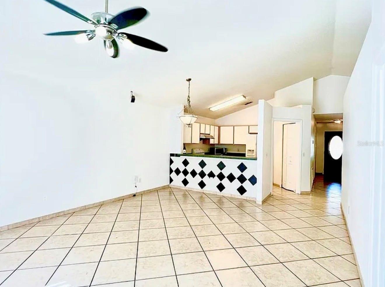LAKE PICKETT MANOR - Residential Lease