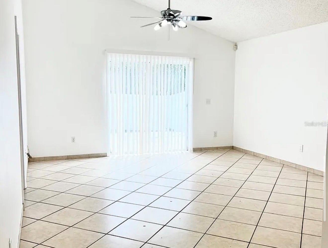 LAKE PICKETT MANOR - Residential Lease