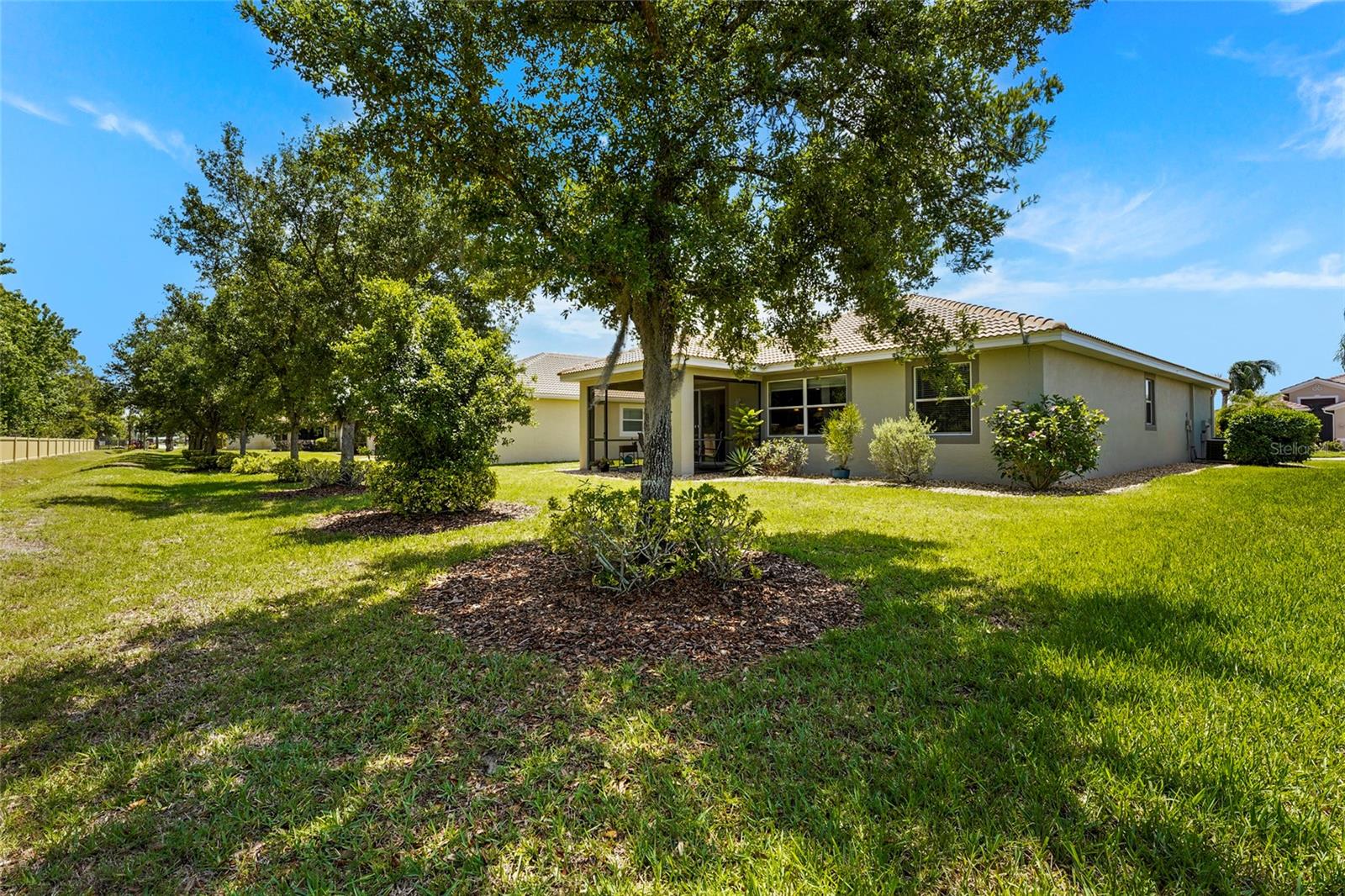 TALON BAY - Residential