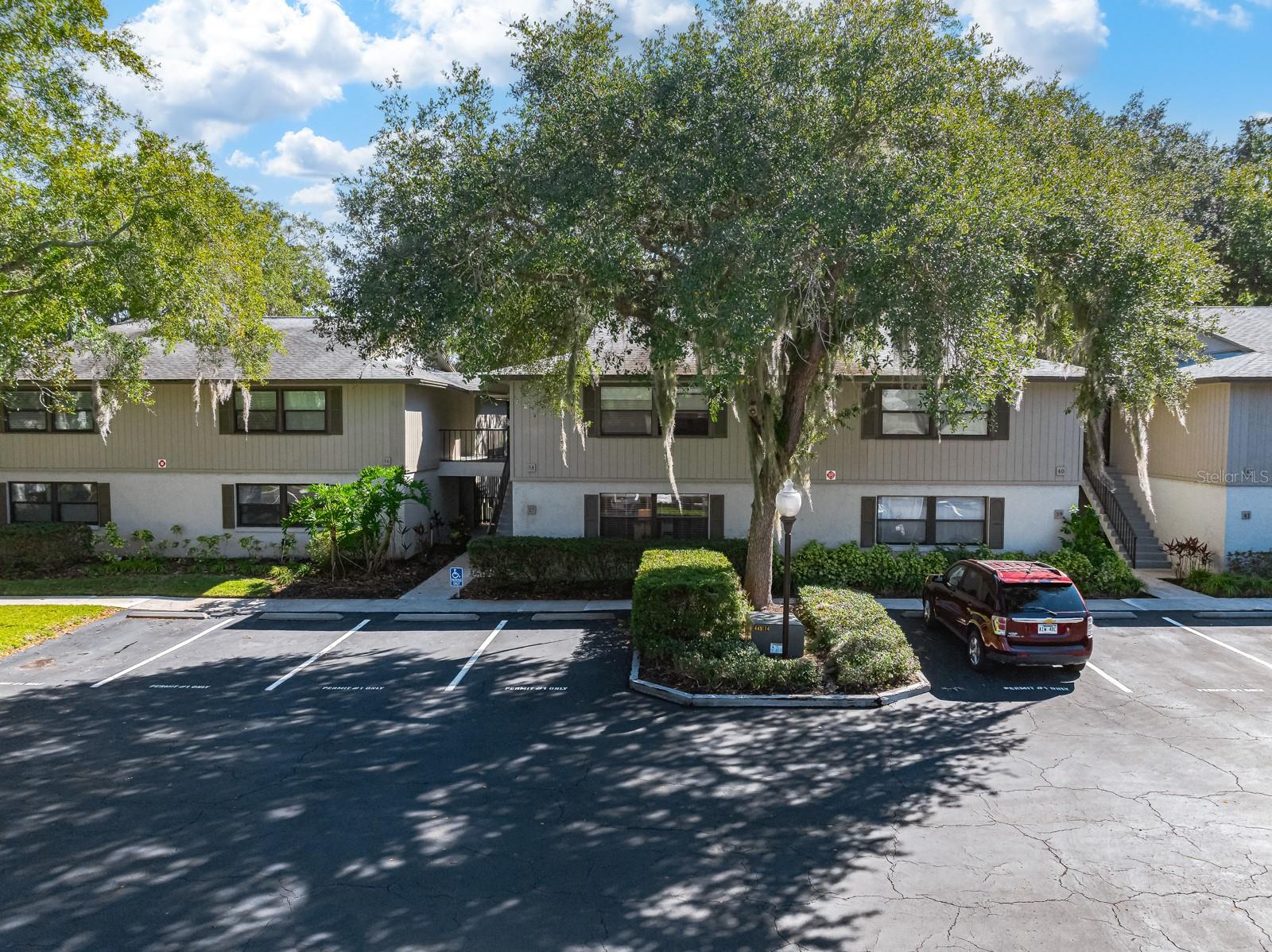 CONQUISTADOR CONDO - Residential