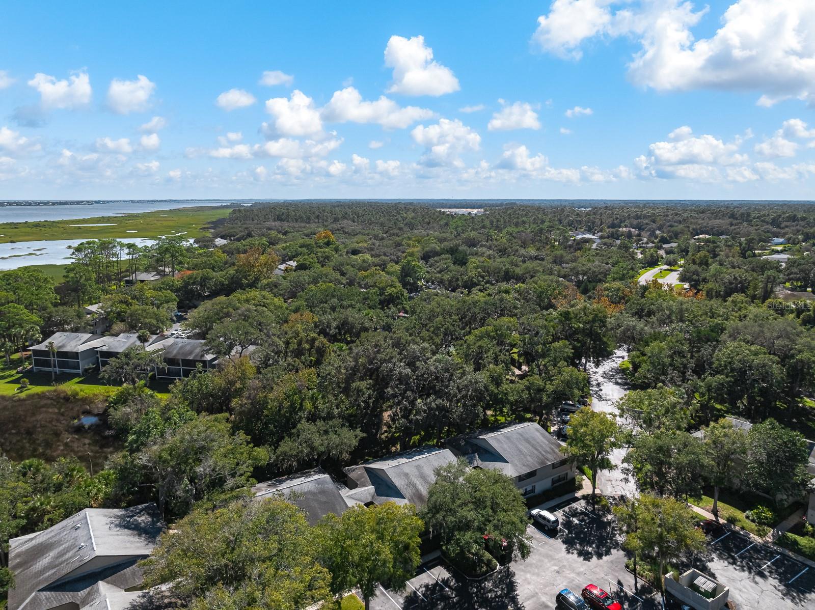 CONQUISTADOR CONDO - Residential