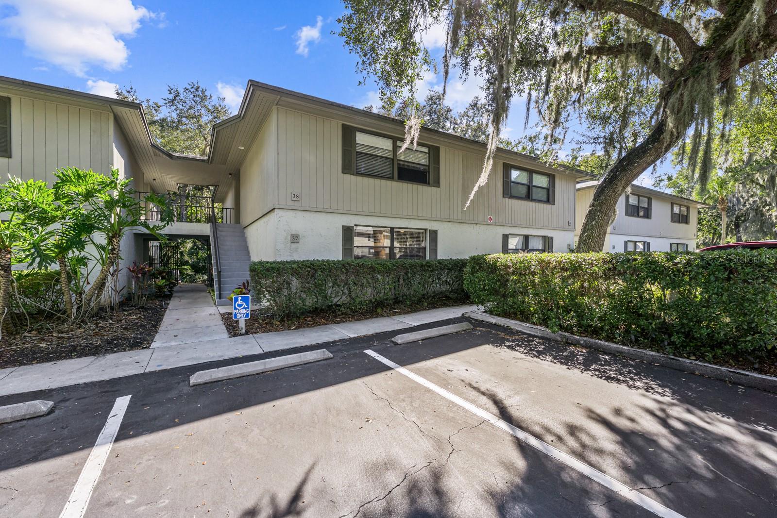 CONQUISTADOR CONDO - Residential