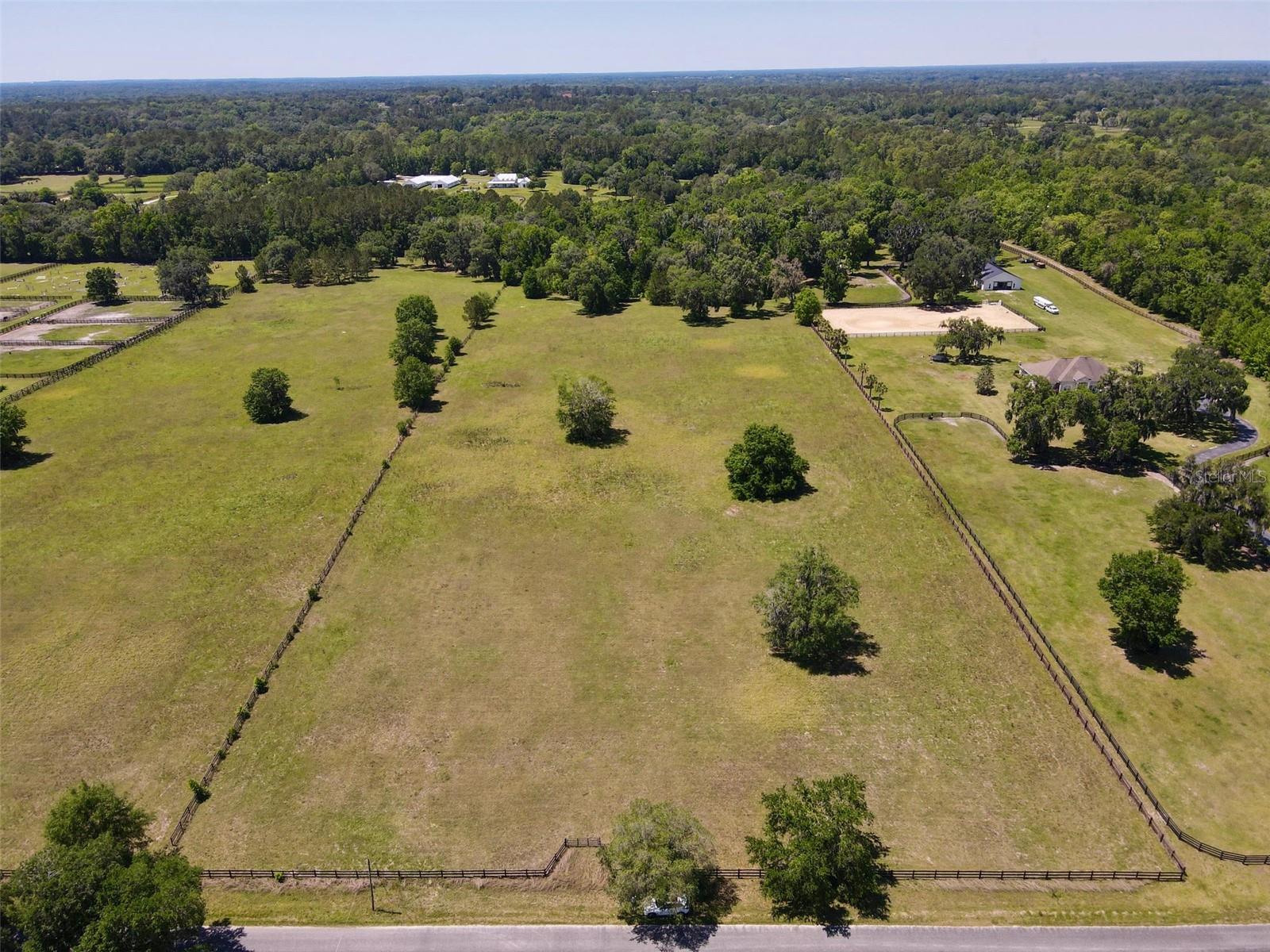 GROVE HOLLOW FARMS - Land