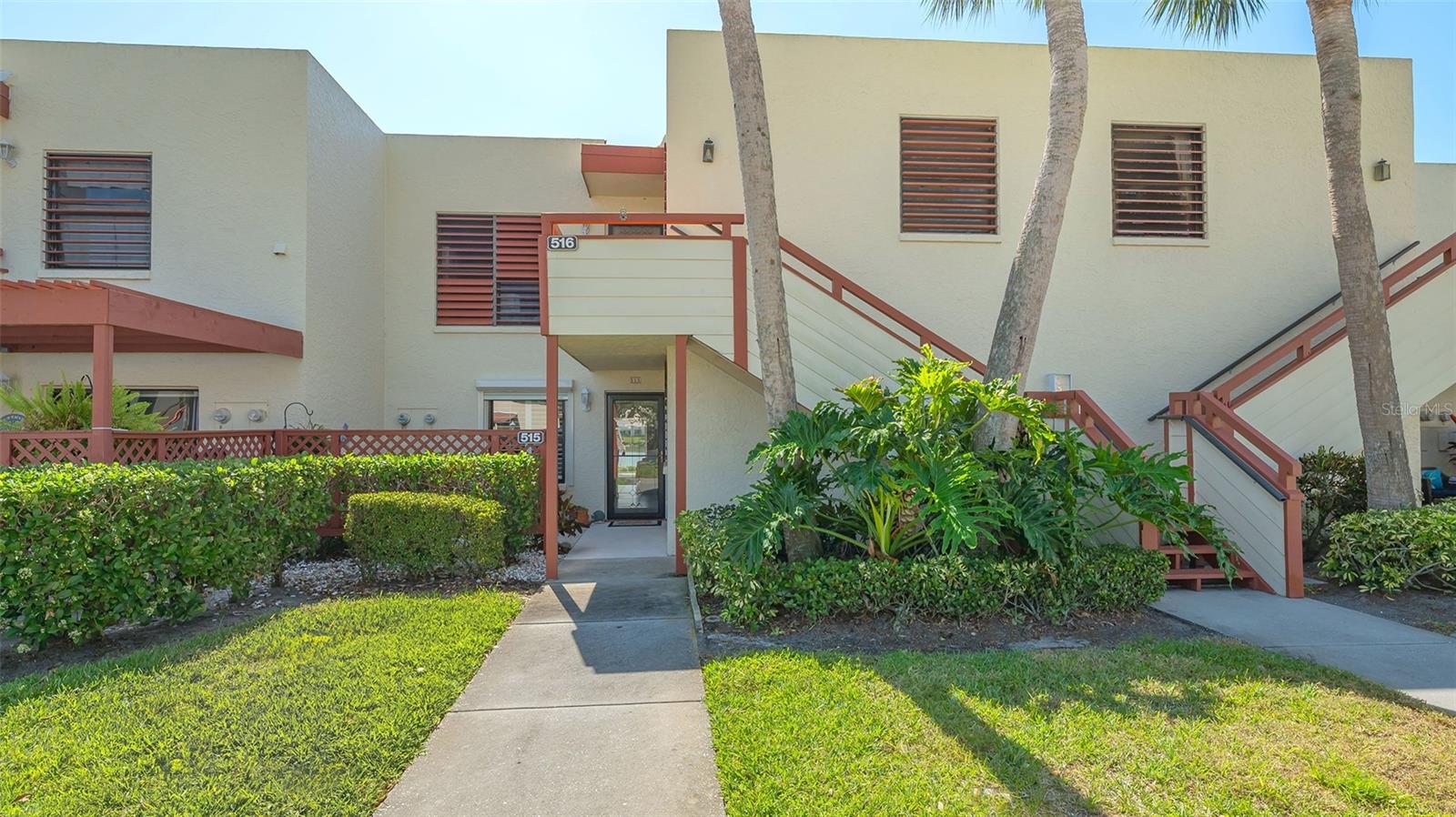 SPRING LAKES II - Residential