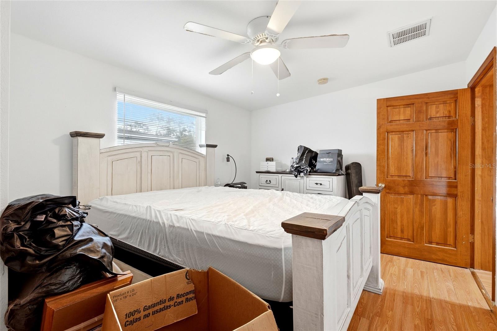GLENSIDE SUB - Residential Income