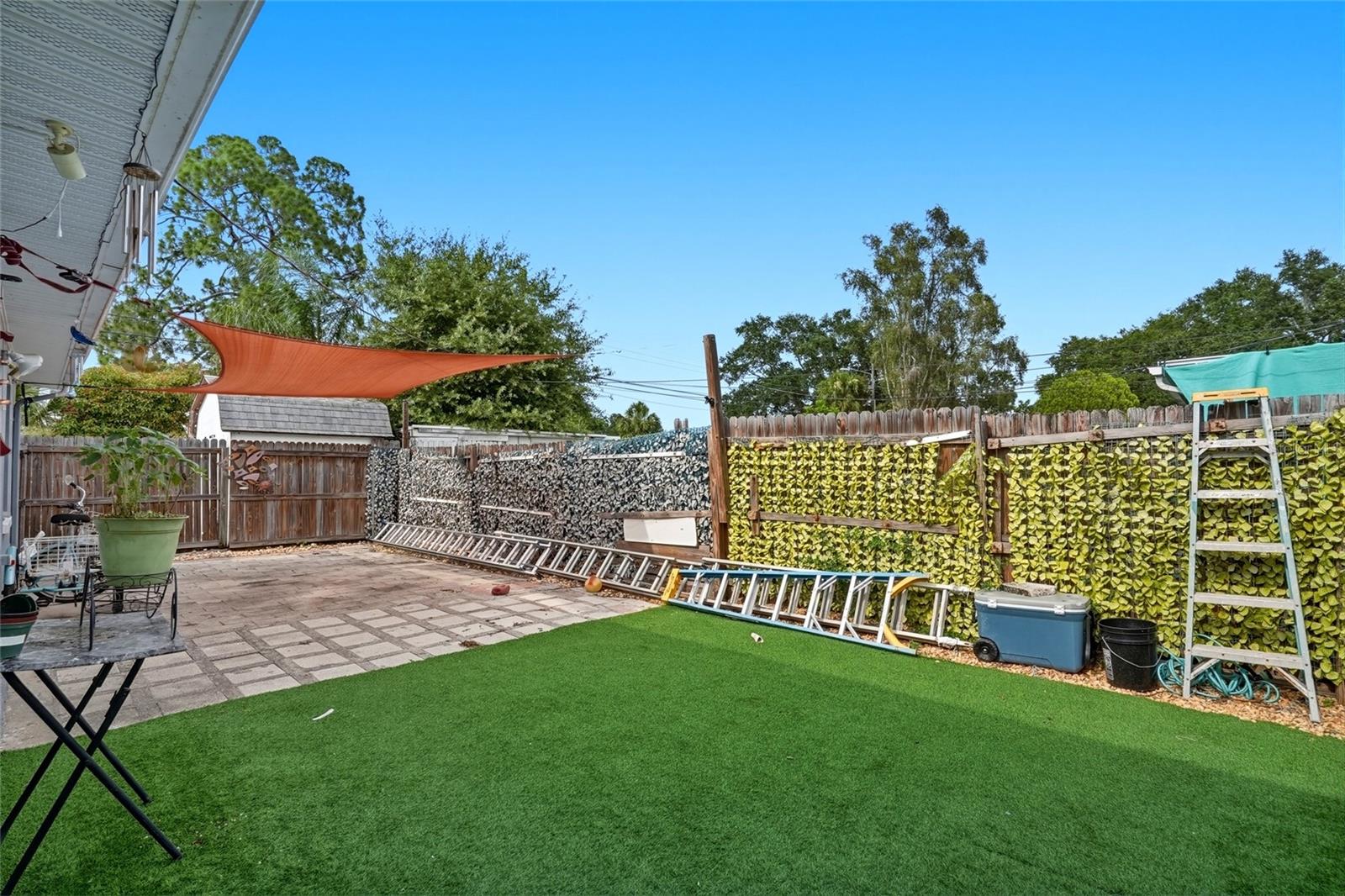 GLENSIDE SUB - Residential Income