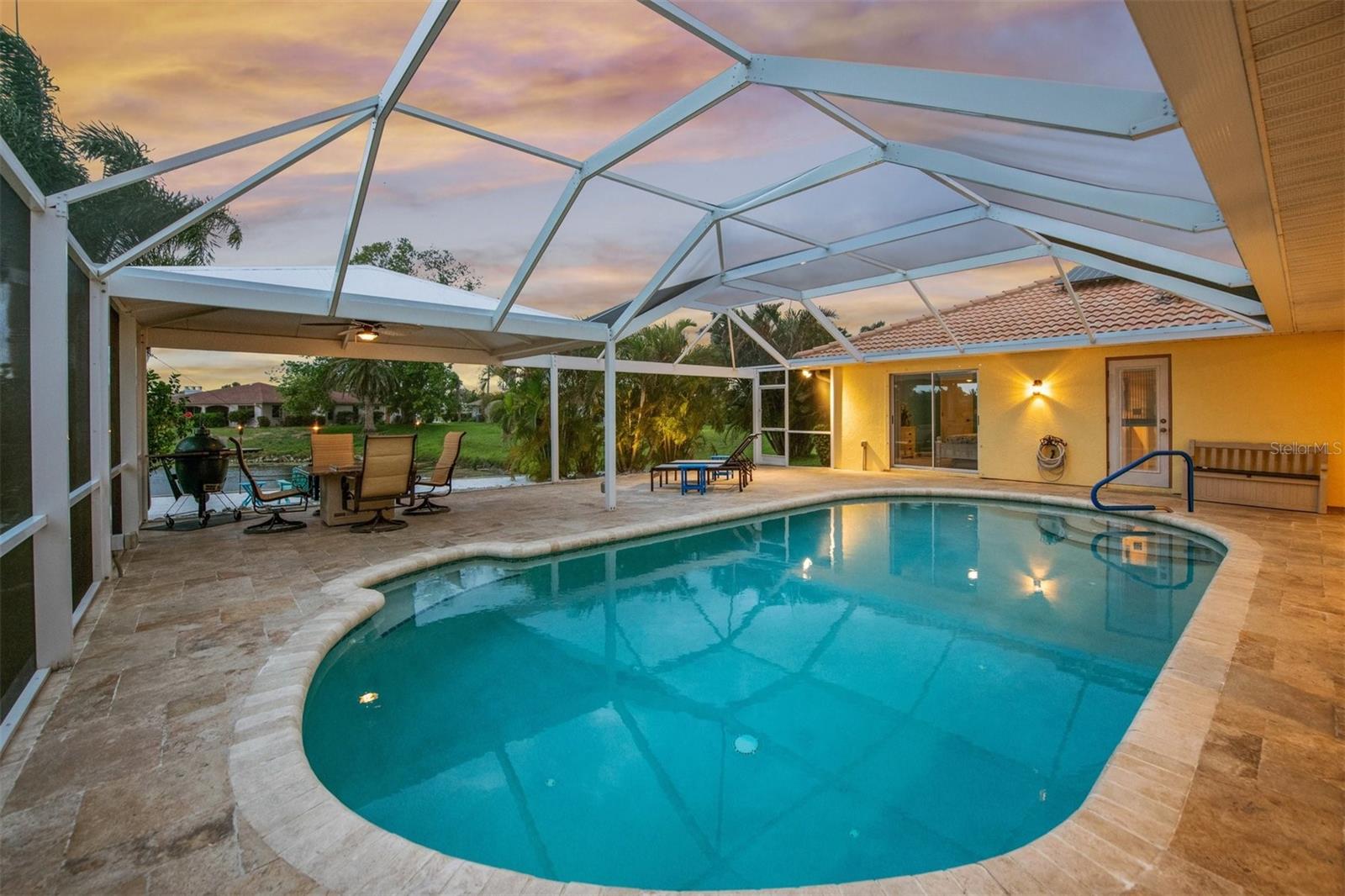 HERITAGE LAKE ESTATES - Residential