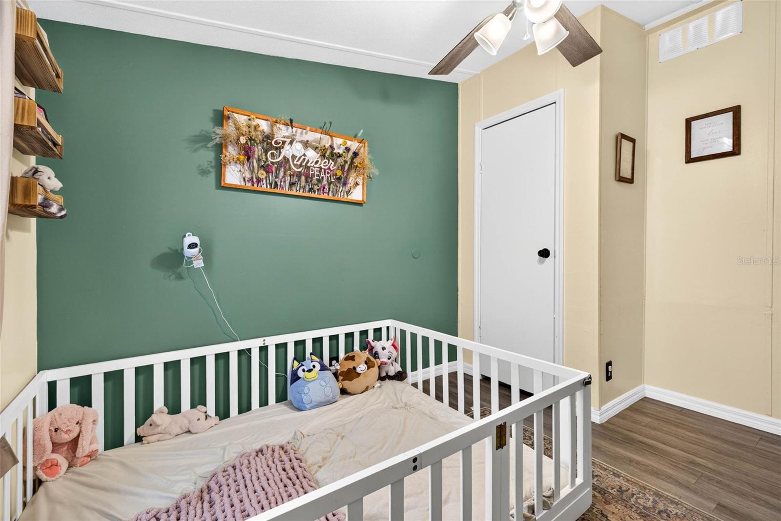 WHEATFIELD PLACE - Residential