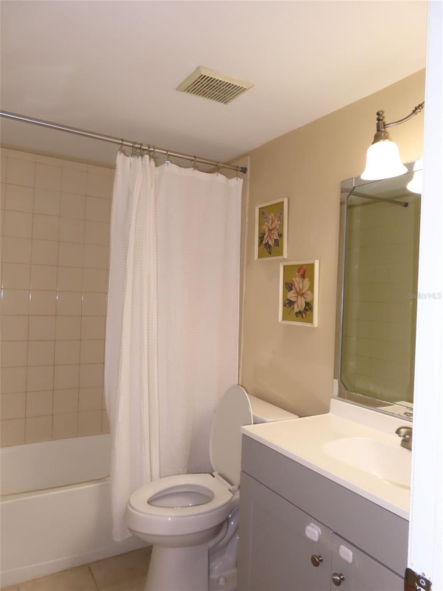 MARCHWOOD - Residential Lease