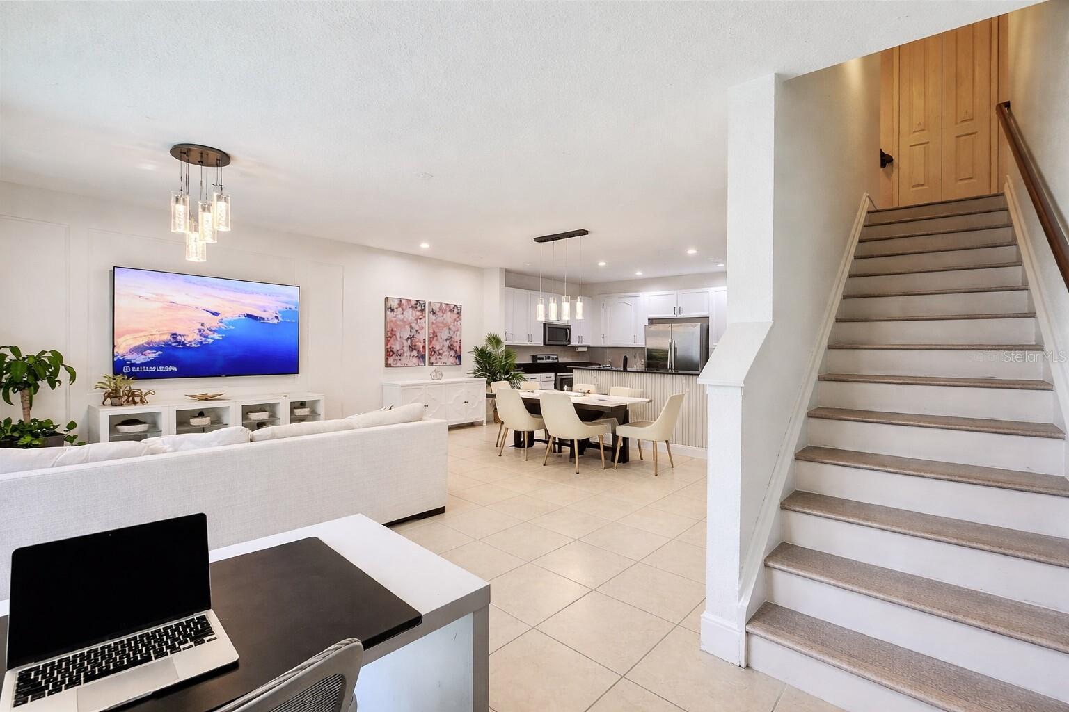 EAGLE CRK PH 1 VILLAGE D - Residential Lease