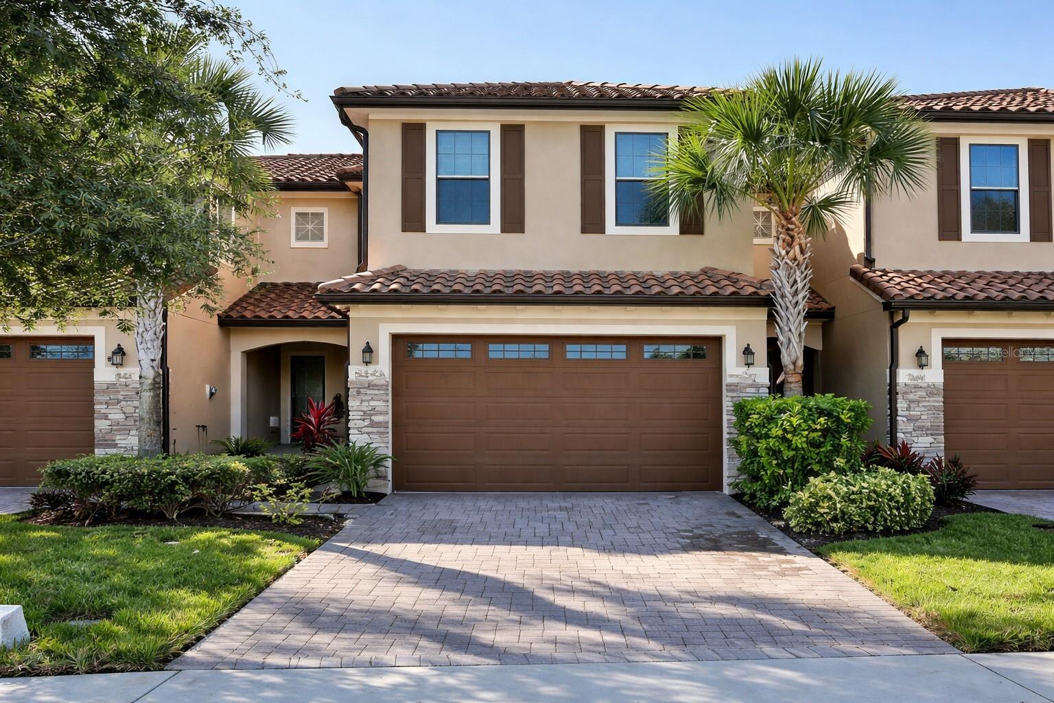 EAGLE CRK PH 1 VILLAGE D - Residential Lease