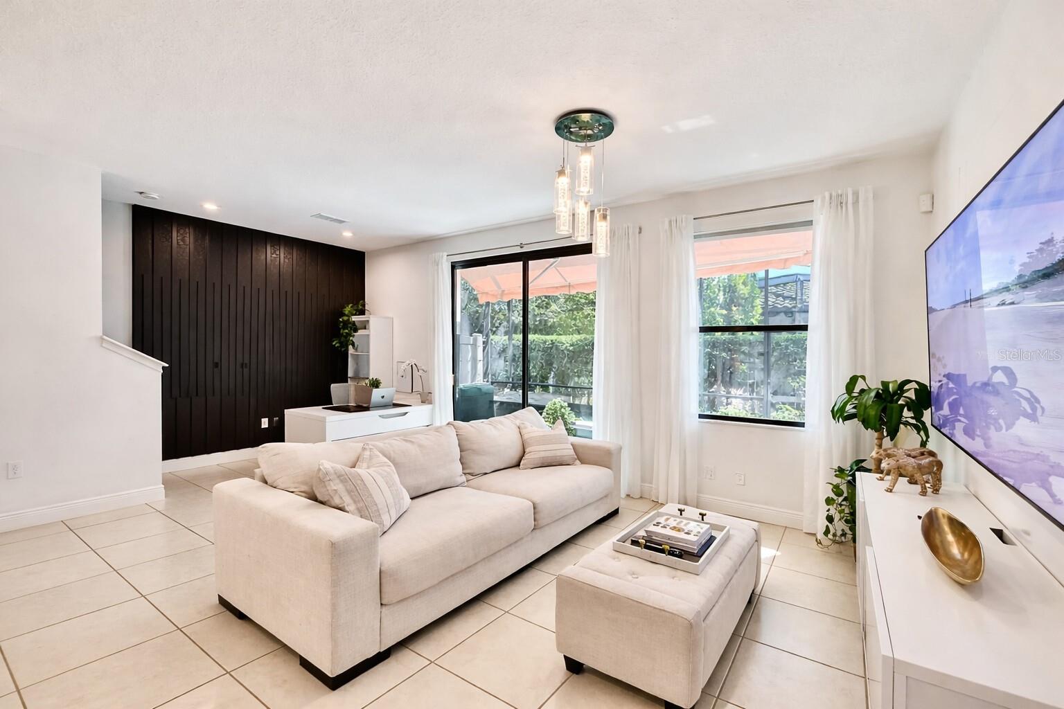 EAGLE CRK PH 1 VILLAGE D - Residential Lease
