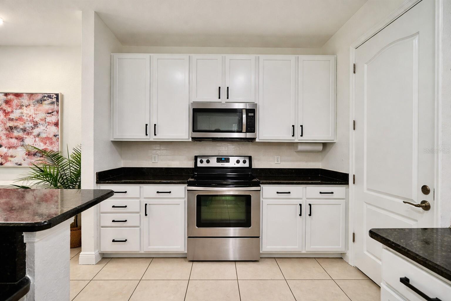 EAGLE CRK PH 1 VILLAGE D - Residential Lease