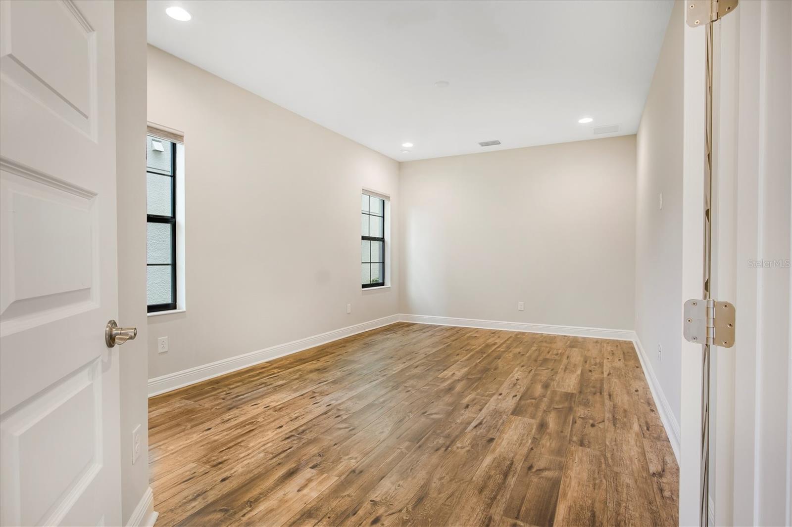 TRIPLE CREEK PHASE 2 VILLAGE F1 LOT 1 - Residential Lease