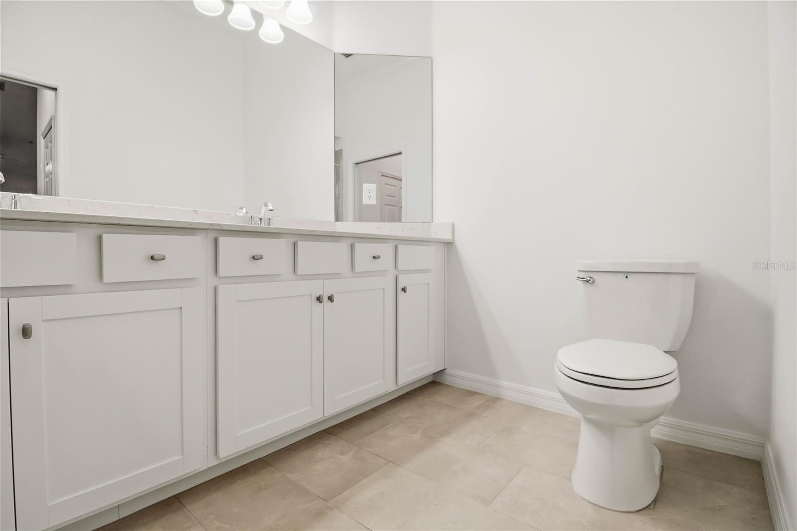 VERANDA VI AT LAKEWOOD NATIONAL PH III - Residential