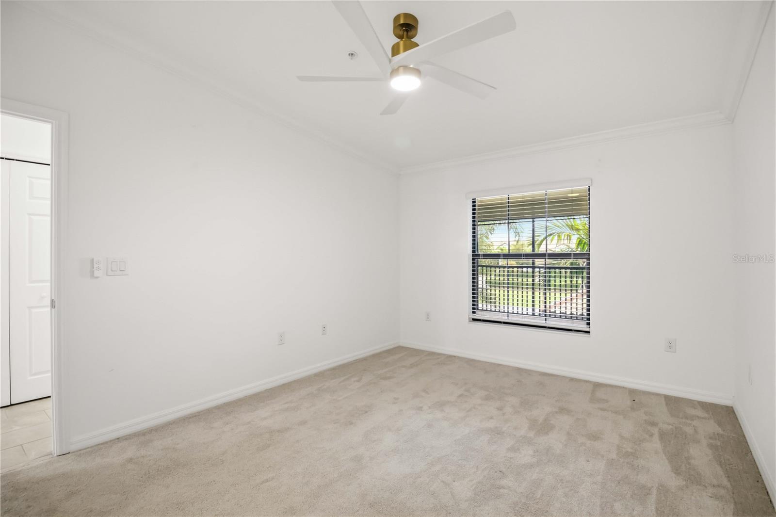 VERANDA VI AT LAKEWOOD NATIONAL PH III - Residential