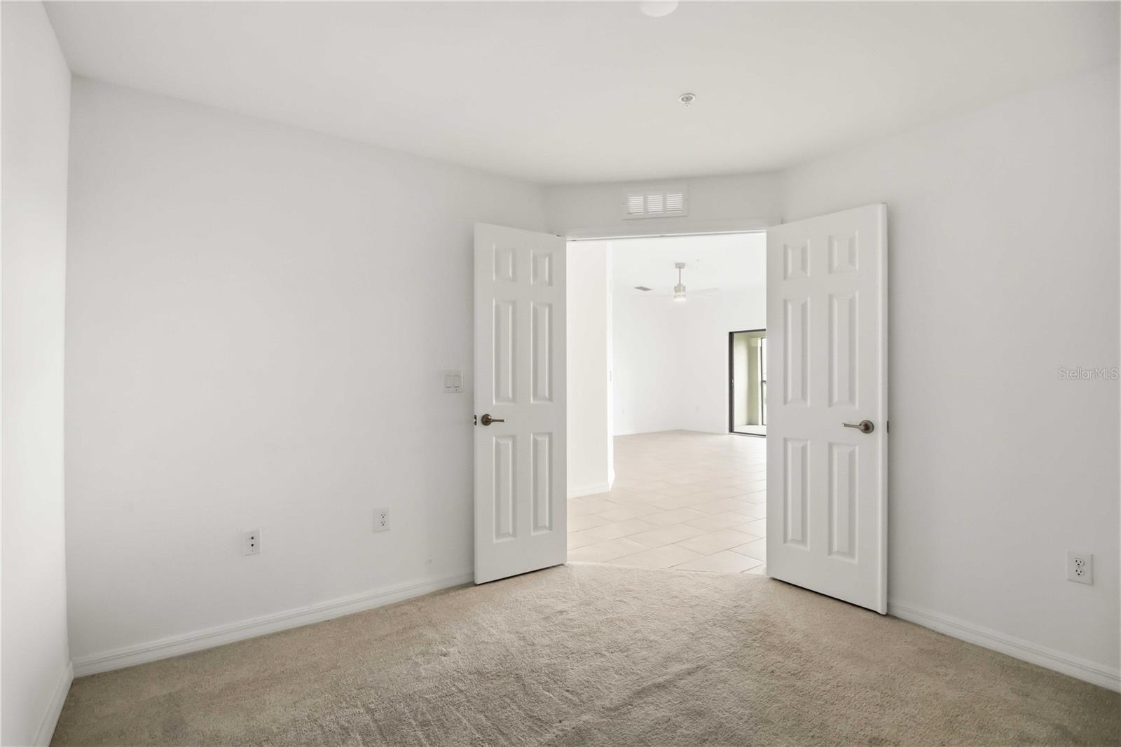 VERANDA VI AT LAKEWOOD NATIONAL PH III - Residential