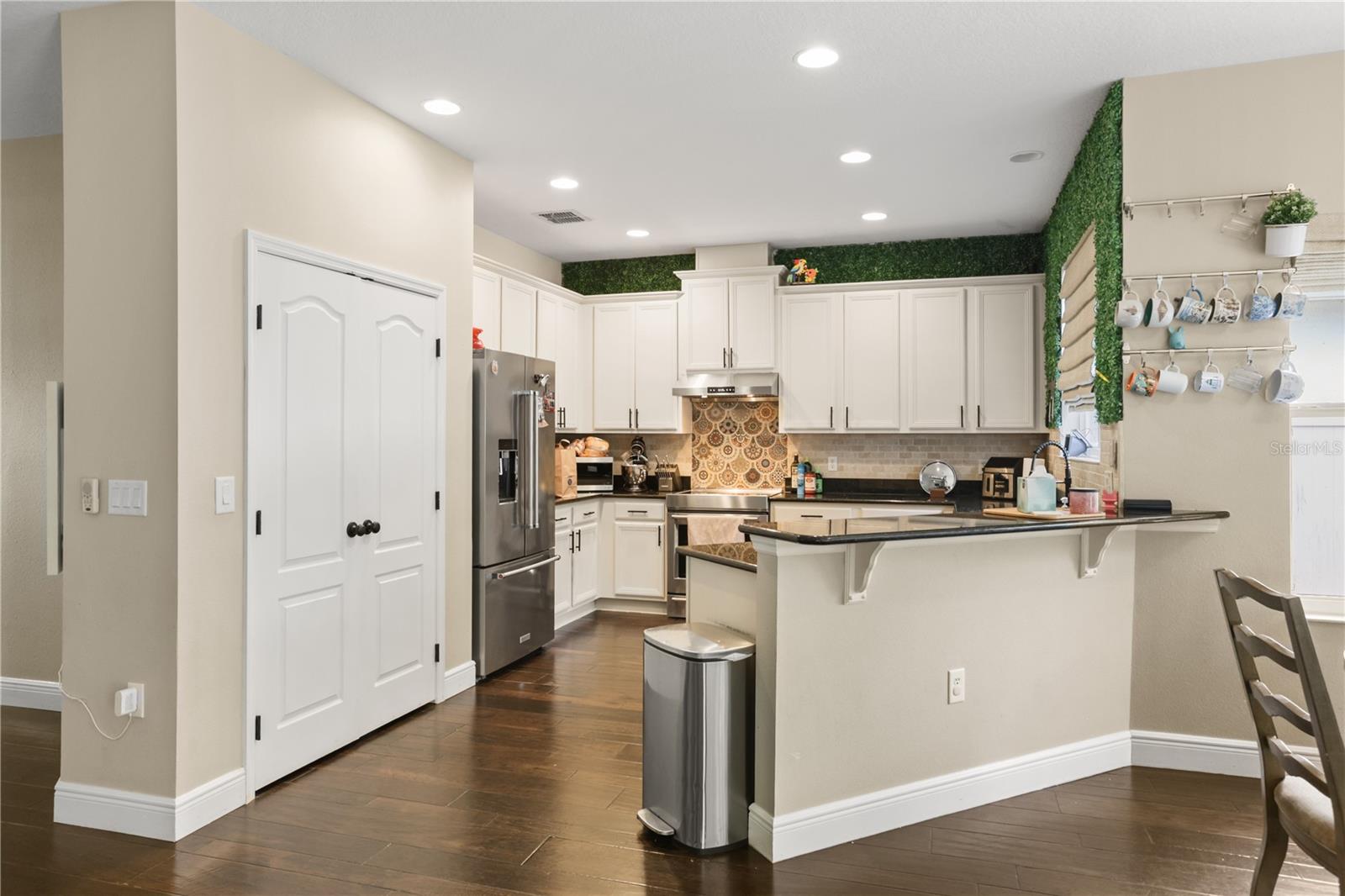 GROVE PK/STONE CREST A-E - Residential