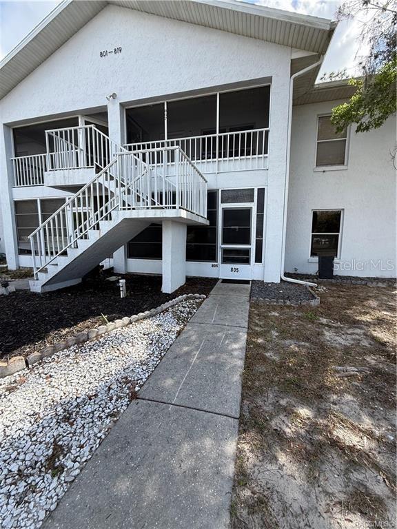 Enjoy the Crystal River lifestyle in this charming 2-bedroom, 2-bath first-floor condo! Conveniently located near paved and unpaved walking and biking trails, this home makes it easy to get outside and enjoy Florida’s natural beauty. You'll love being just minutes from grocery shopping at Aldi, as well as a short drive or bike ride to the vibrant downtown Crystal River area, where you’ll find local restaurants, shops, festivals, and waterfront views. Spend your days exploring nearby parks, launching your boat at local ramps, or relaxing at the beach while taking advantage of the area's famous springs and water access. Whether you're looking for a full-time residence, seasonal getaway, or investment opportunity, this condo offers comfort and convenience in the heart of Crystal River.