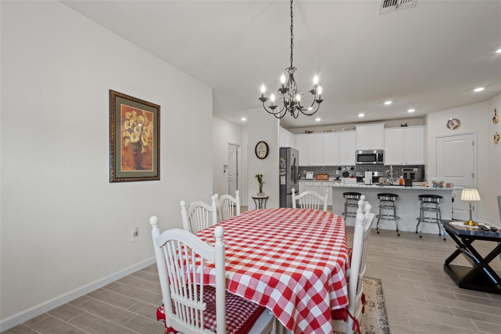 COUNTRY LANE ESTATES - Residential