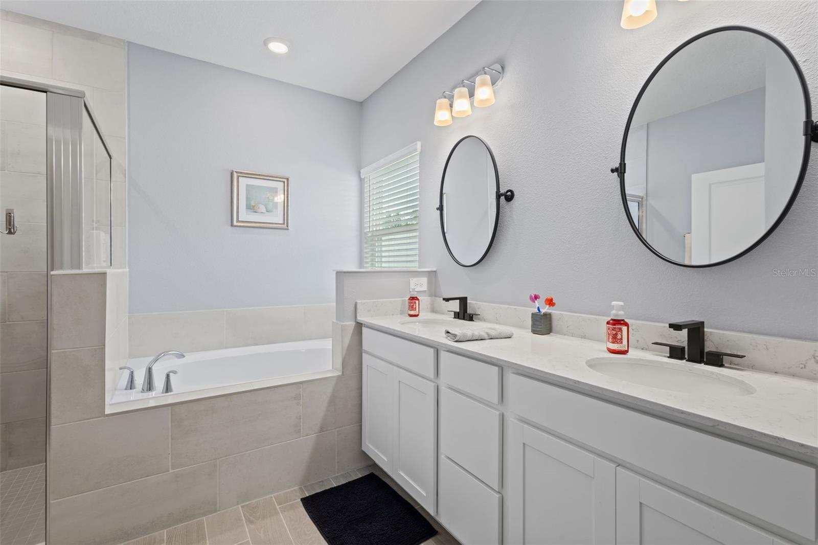 COUNTRY LANE ESTATES - Residential