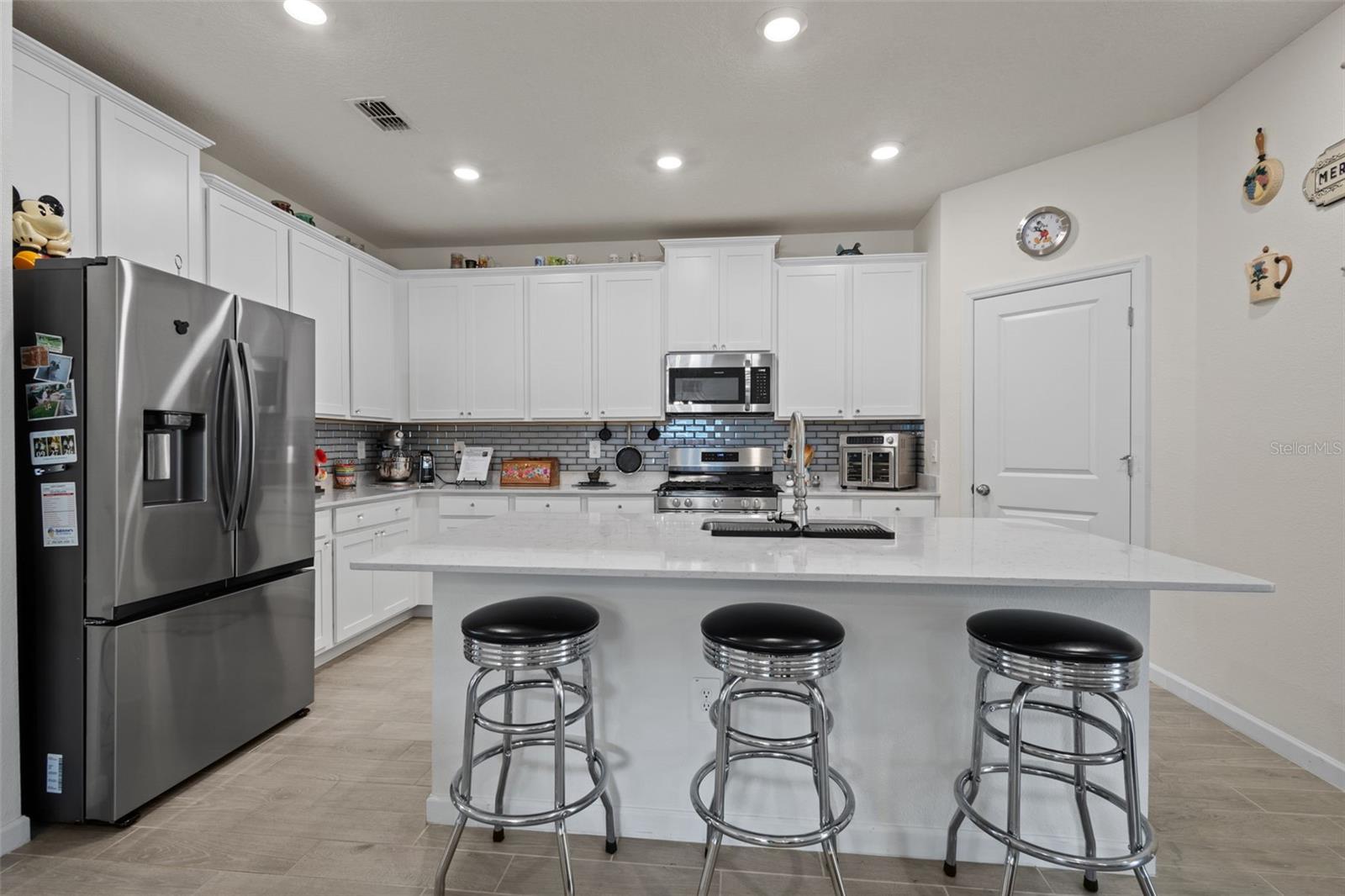 COUNTRY LANE ESTATES - Residential