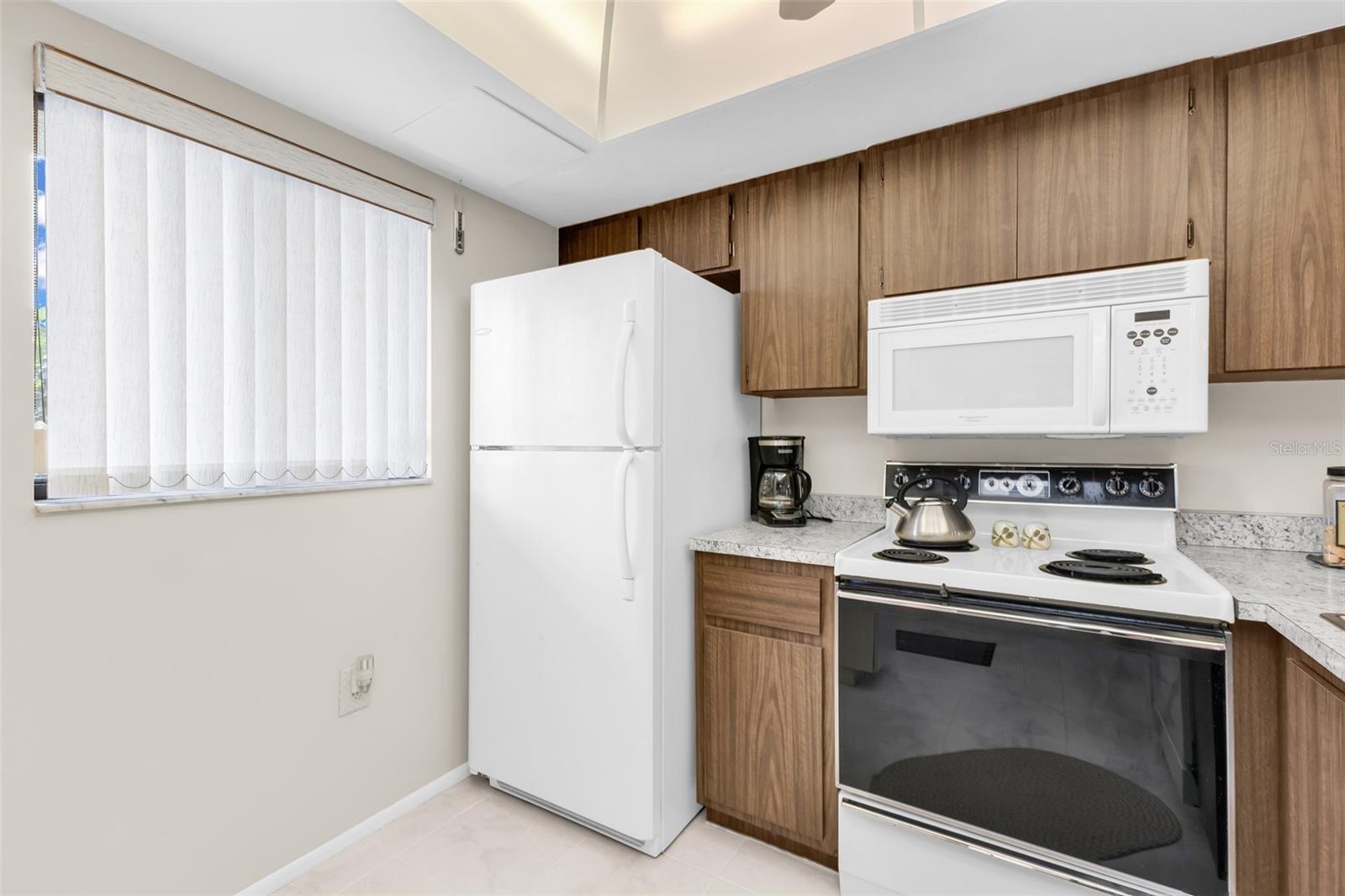 LAKESHORE CHARLOTTE COUNTY PH 03 - Residential