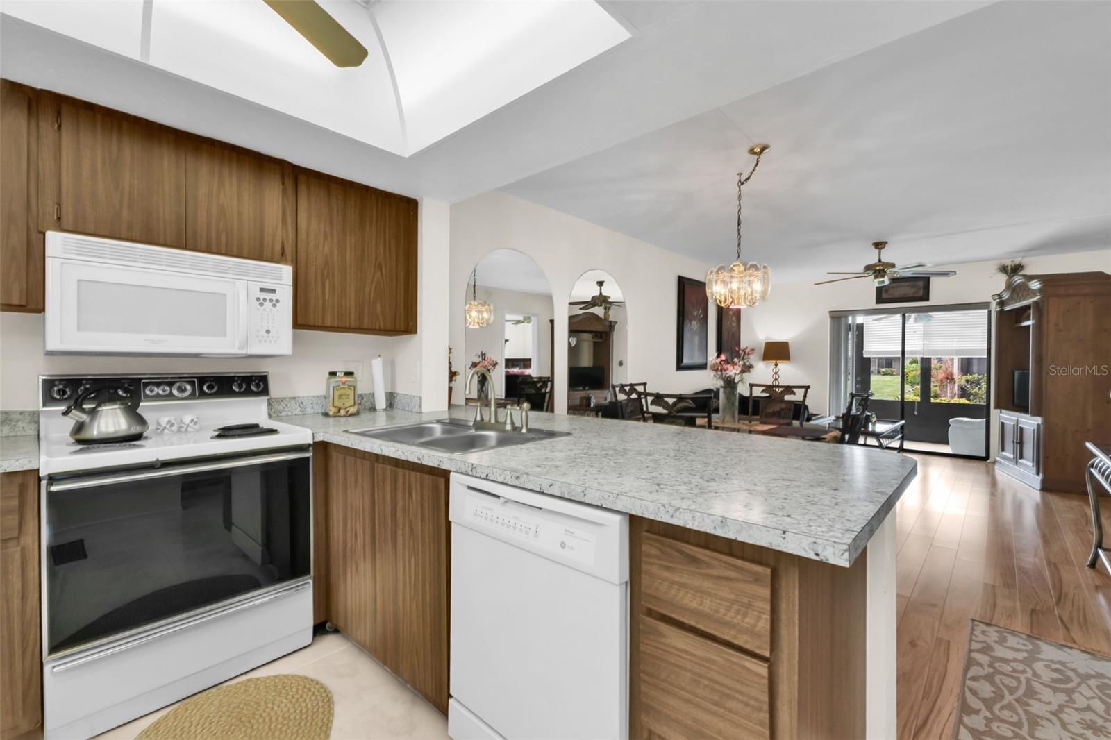 LAKESHORE CHARLOTTE COUNTY PH 03 - Residential
