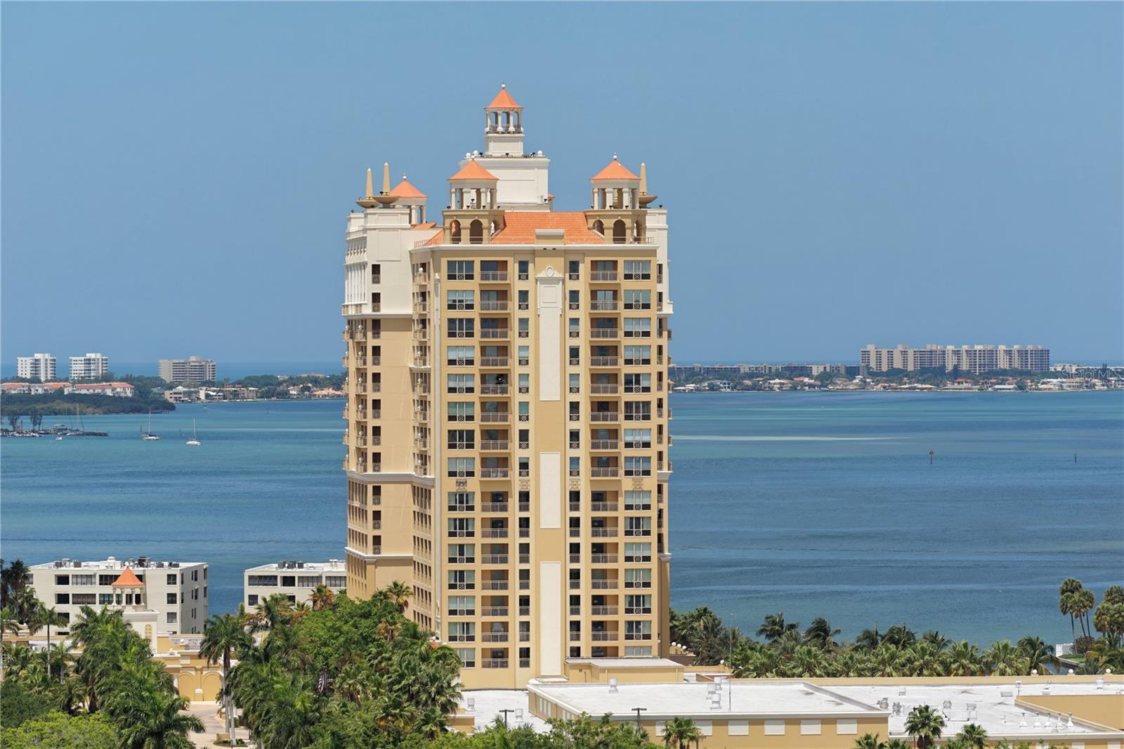 THE RESIDENCES - Residential