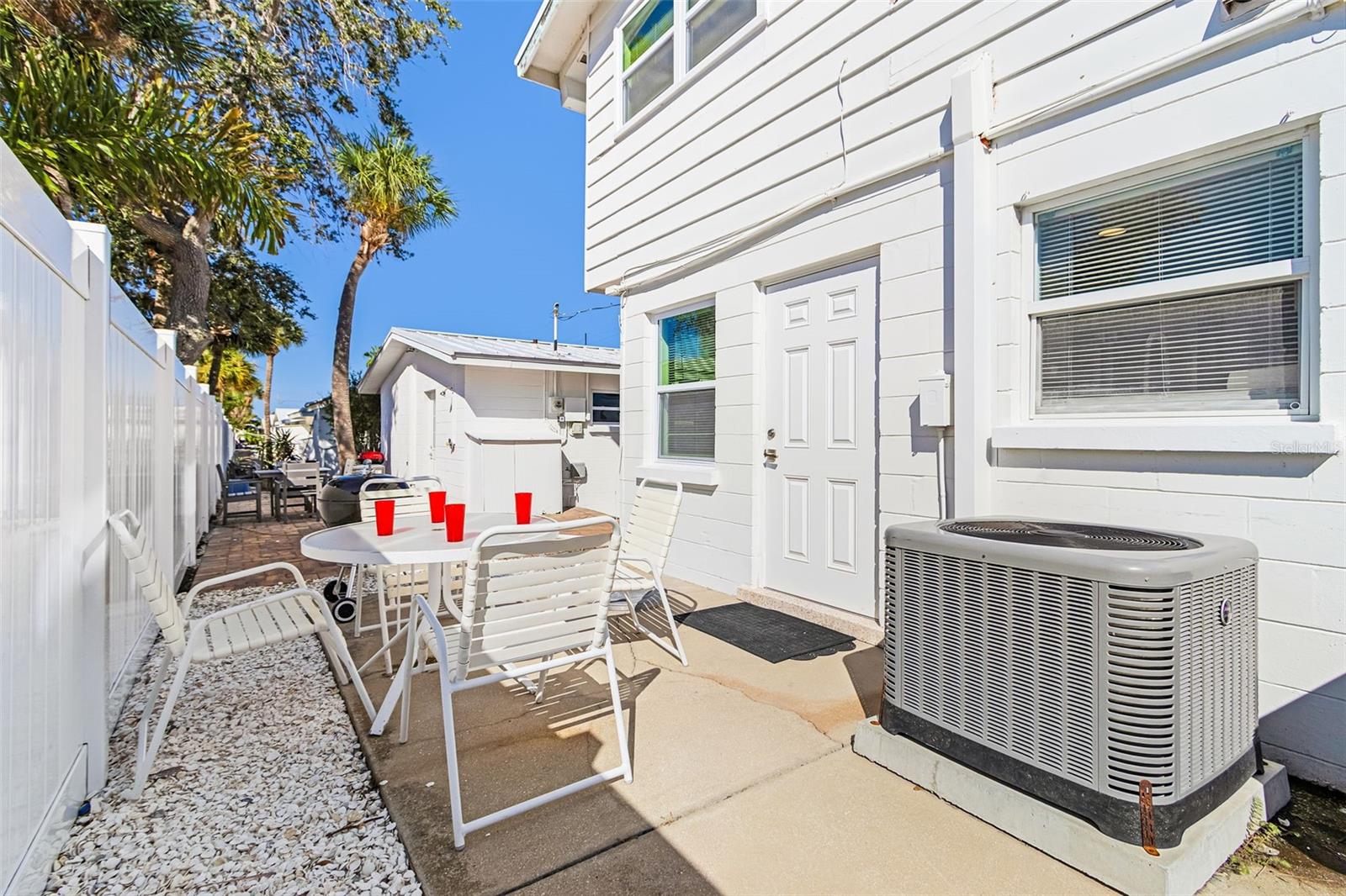 ALOHA KAI APTS - Residential