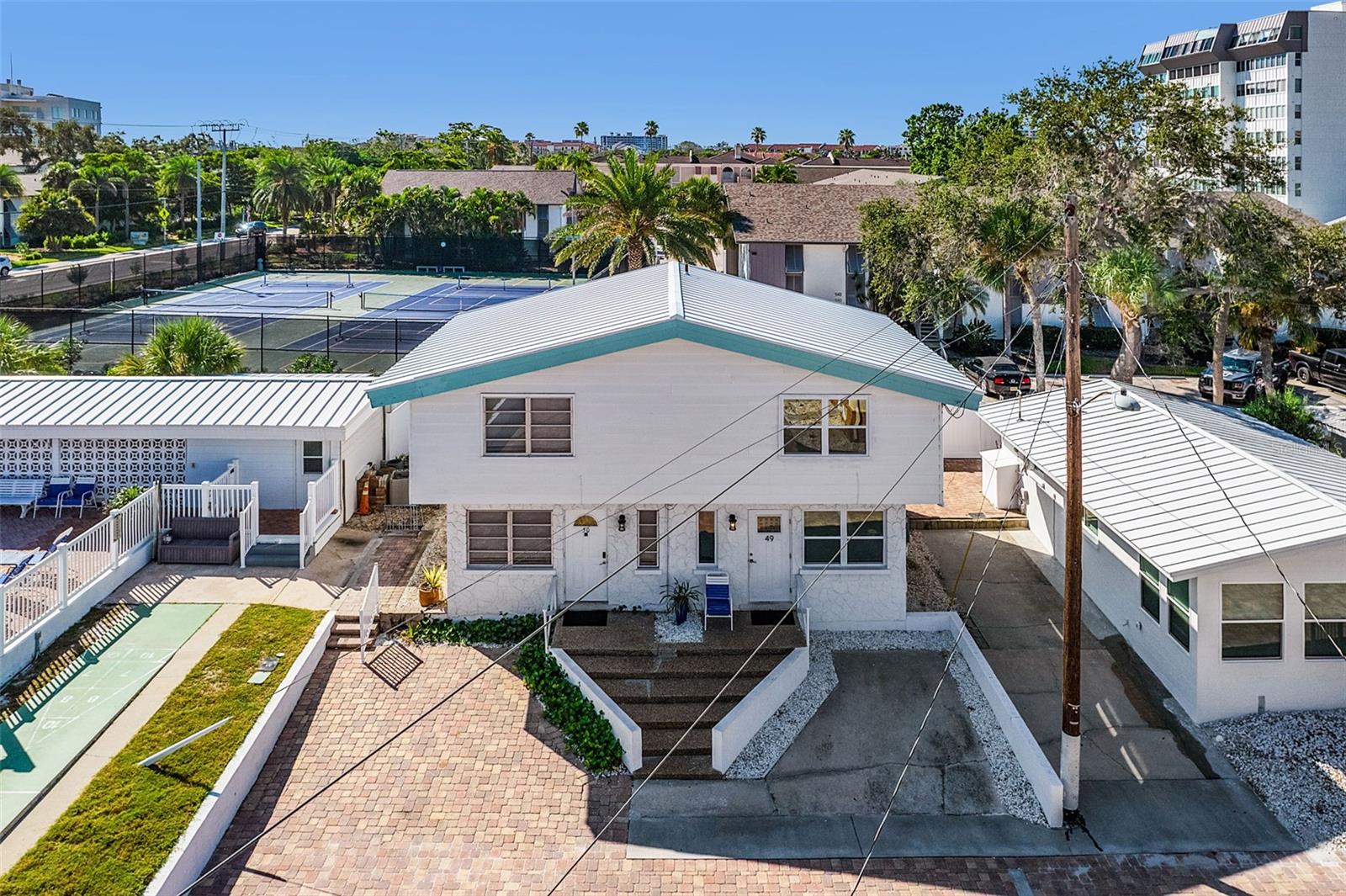 ALOHA KAI APTS - Residential