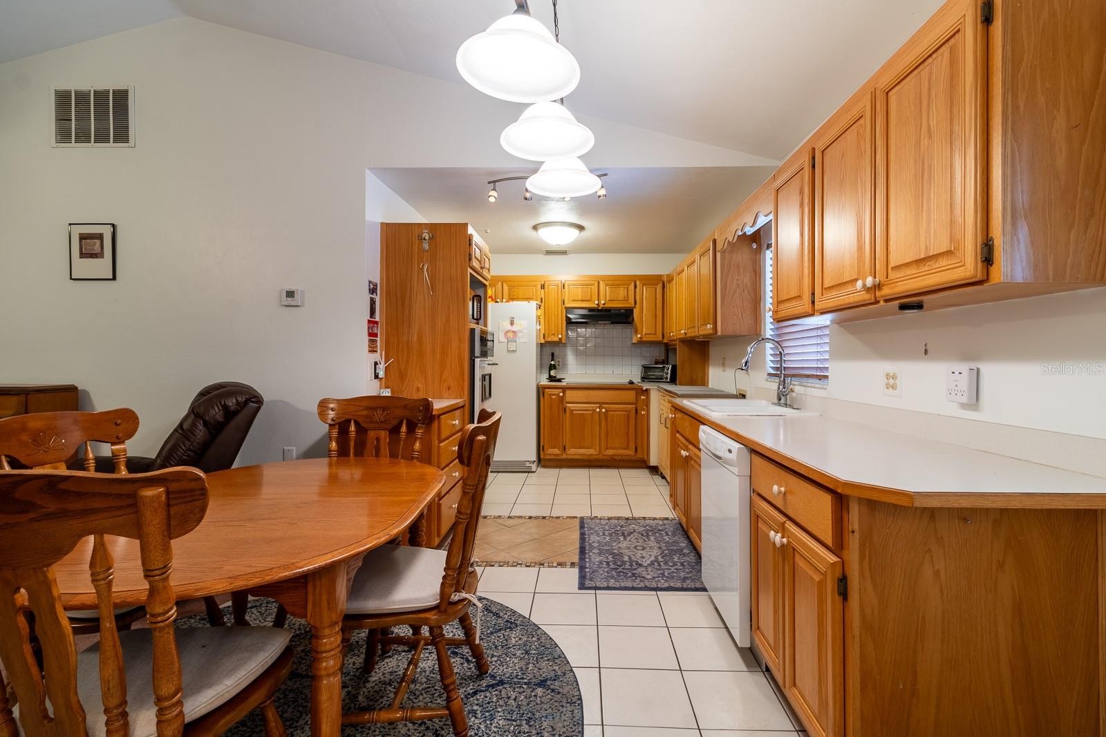 HOLLINGSWORTH ESTATES - Residential