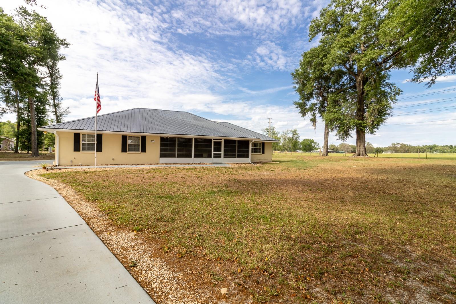 HOLLINGSWORTH ESTATES - Residential