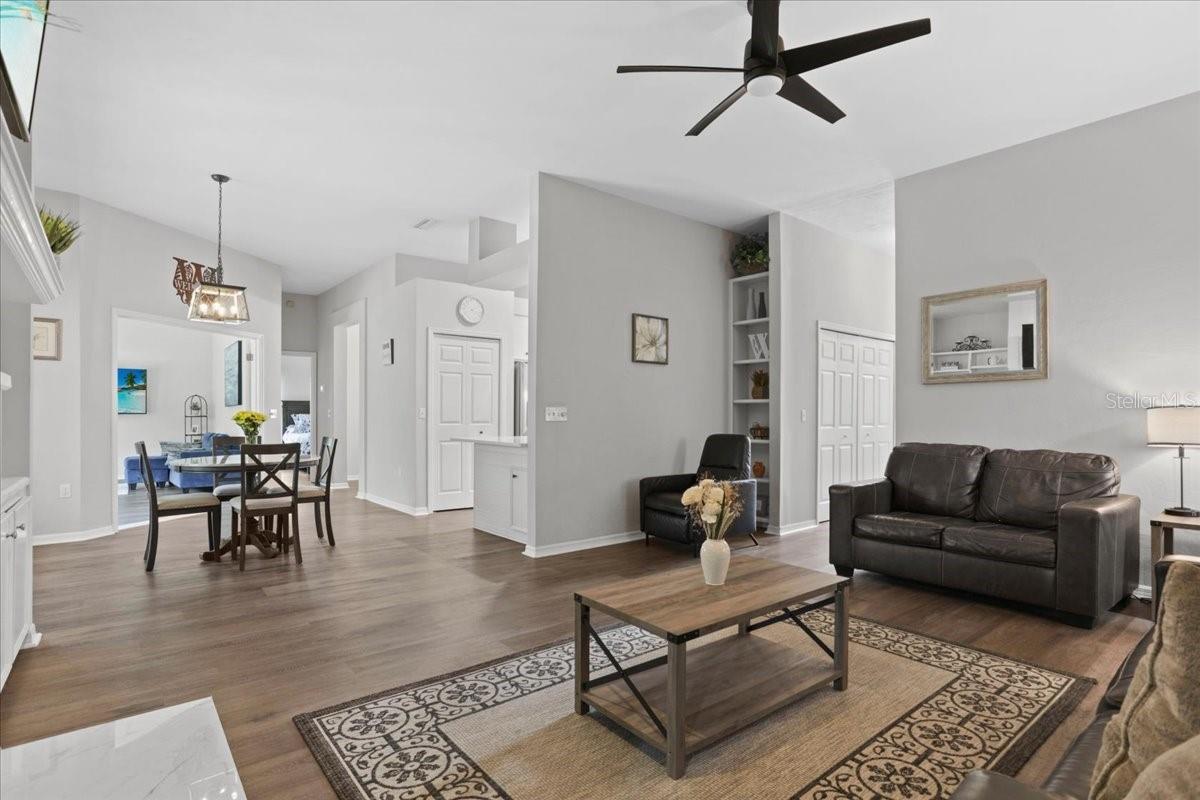 SUMMIT OAKS UNIT II - Residential