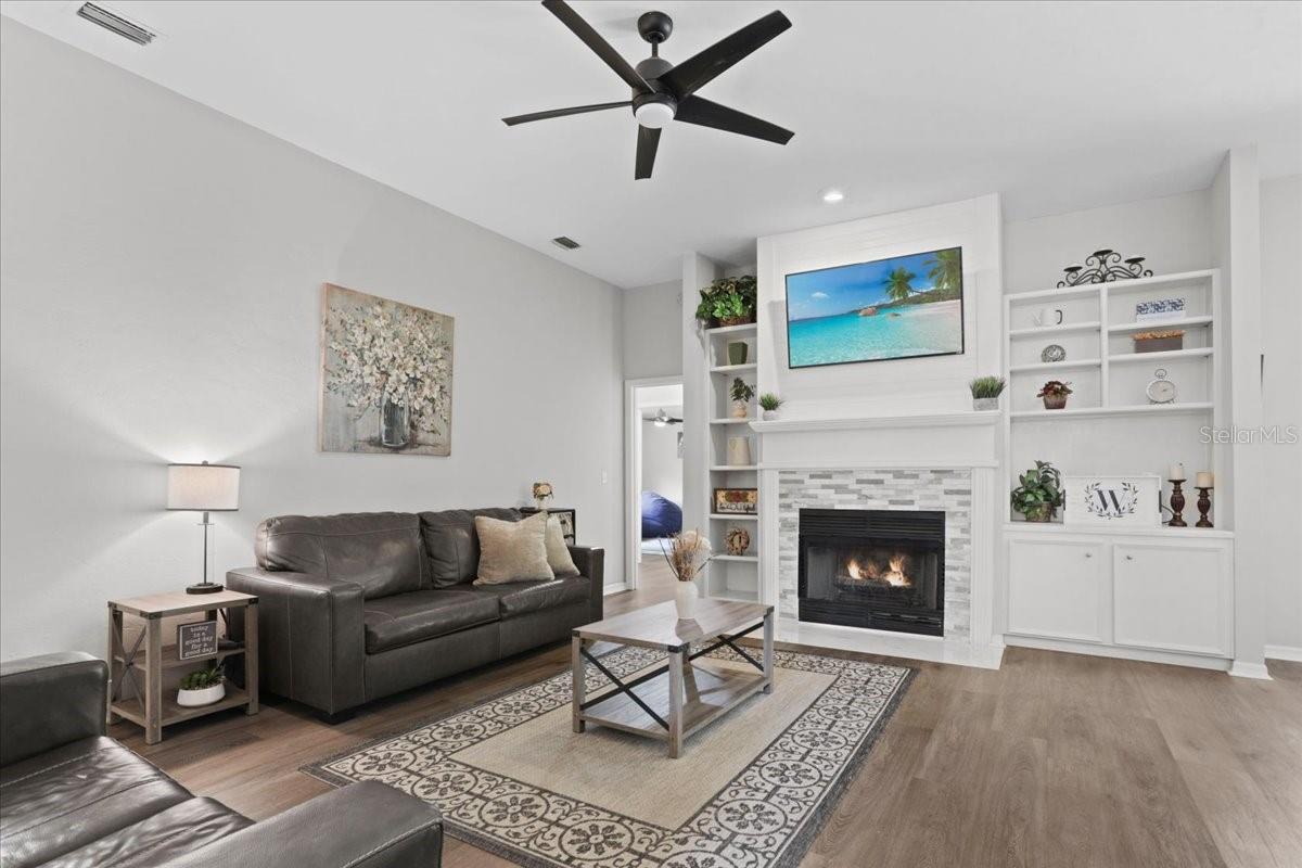 SUMMIT OAKS UNIT II - Residential