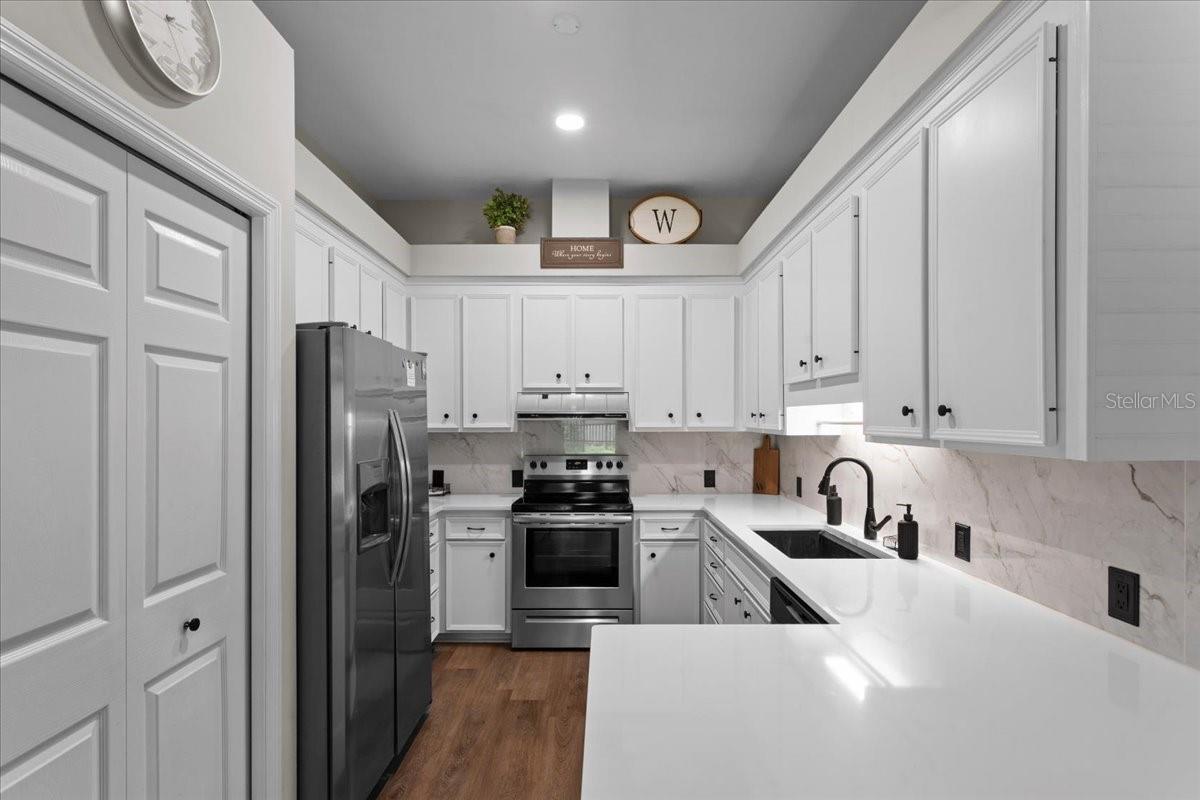 SUMMIT OAKS UNIT II - Residential