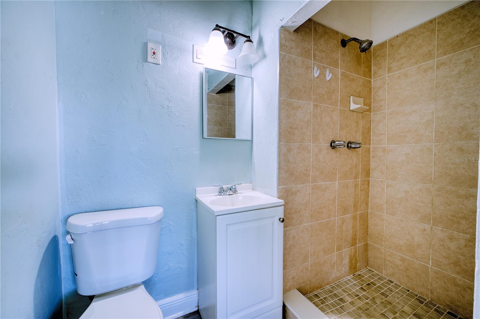FAIRVIEW PARK - Commercial Sale
