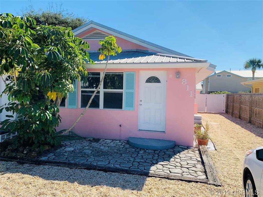 Super central beachside location. Spend your days soaking up the sun on the drive-free beach, swimming, surfing, kayaking, and paddle boarding. Bike to the local riverside restaurant, the Canaveral National Seashore or the riverfront park that features a playground, fishing dock, boat launch, tennis, pickleball, volleyball & basketball courts and our resident dolphins and manatees.Easy stroll to the beach, tennis courts at the Detwiler Park & Flagler Ave to enjoy festivities, dining and shopping. Live the perfect lifestyle.