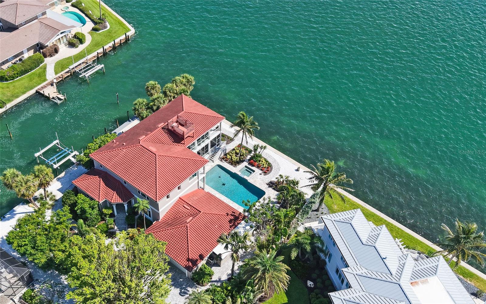 COUNTRY CLUB SHORES SEC 02 - Residential