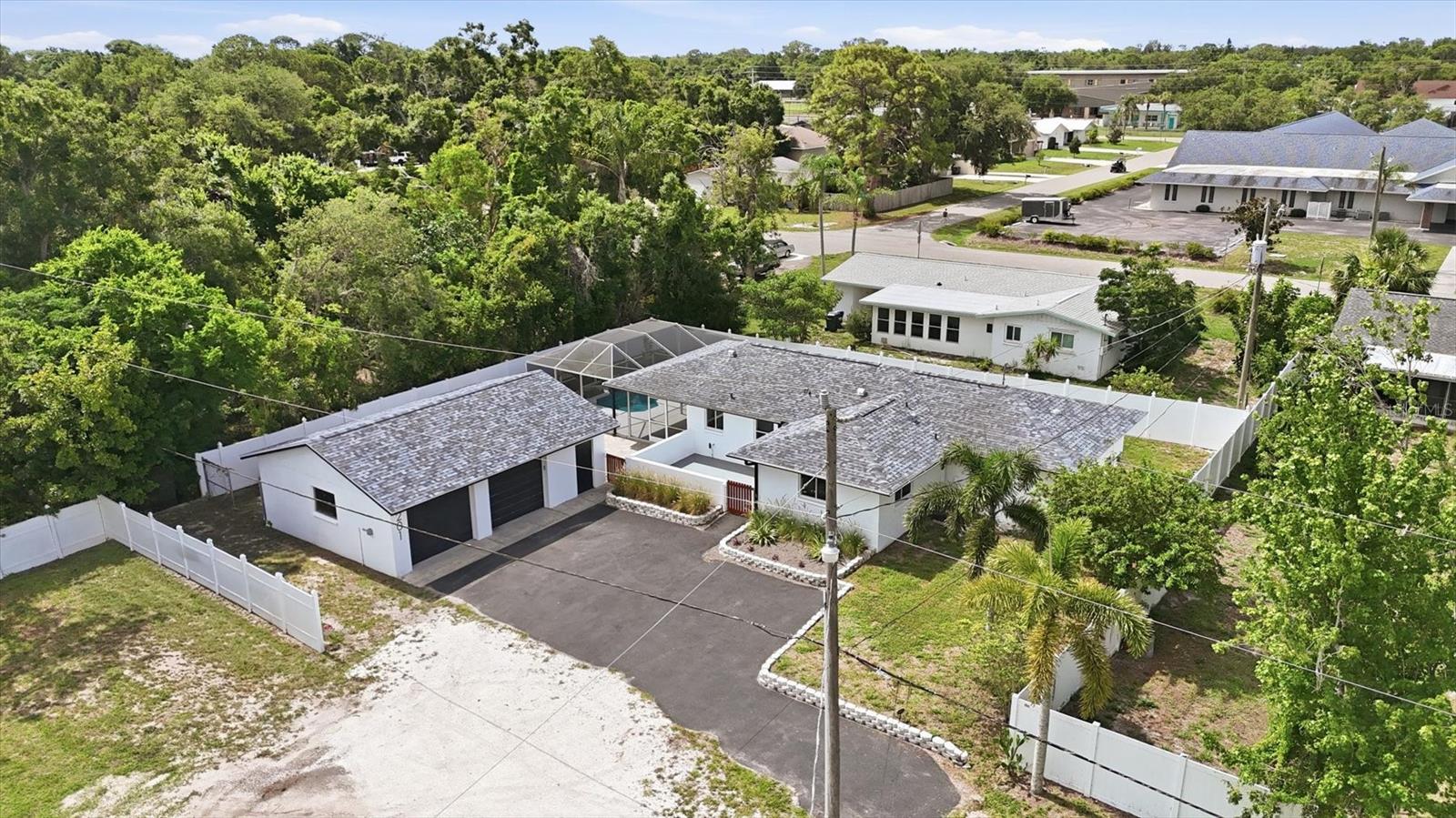 GREEN ACRES - Residential
