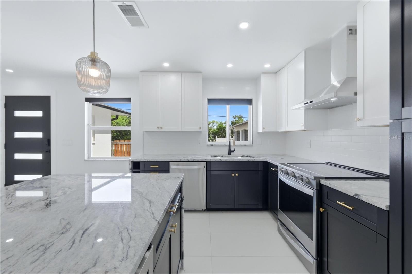 GREEN ACRES - Residential