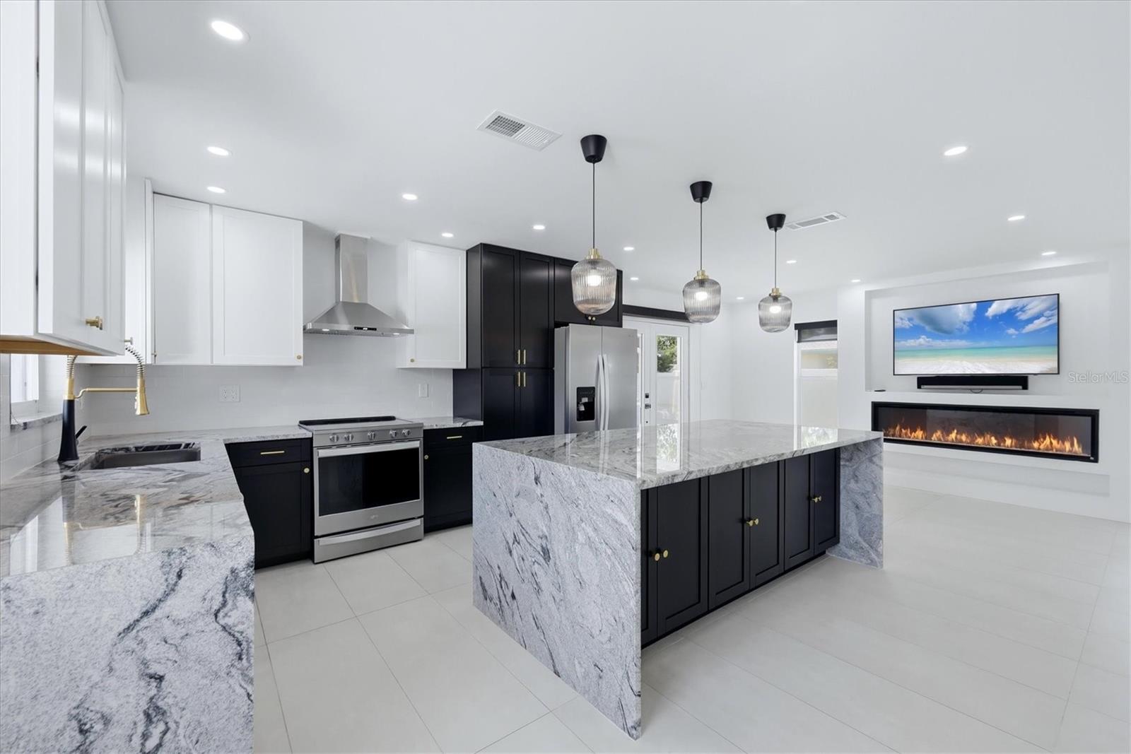 GREEN ACRES - Residential