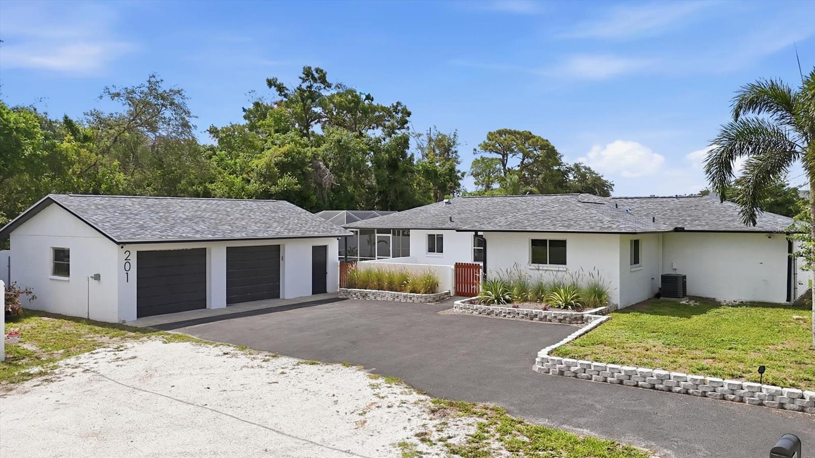 GREEN ACRES - Residential