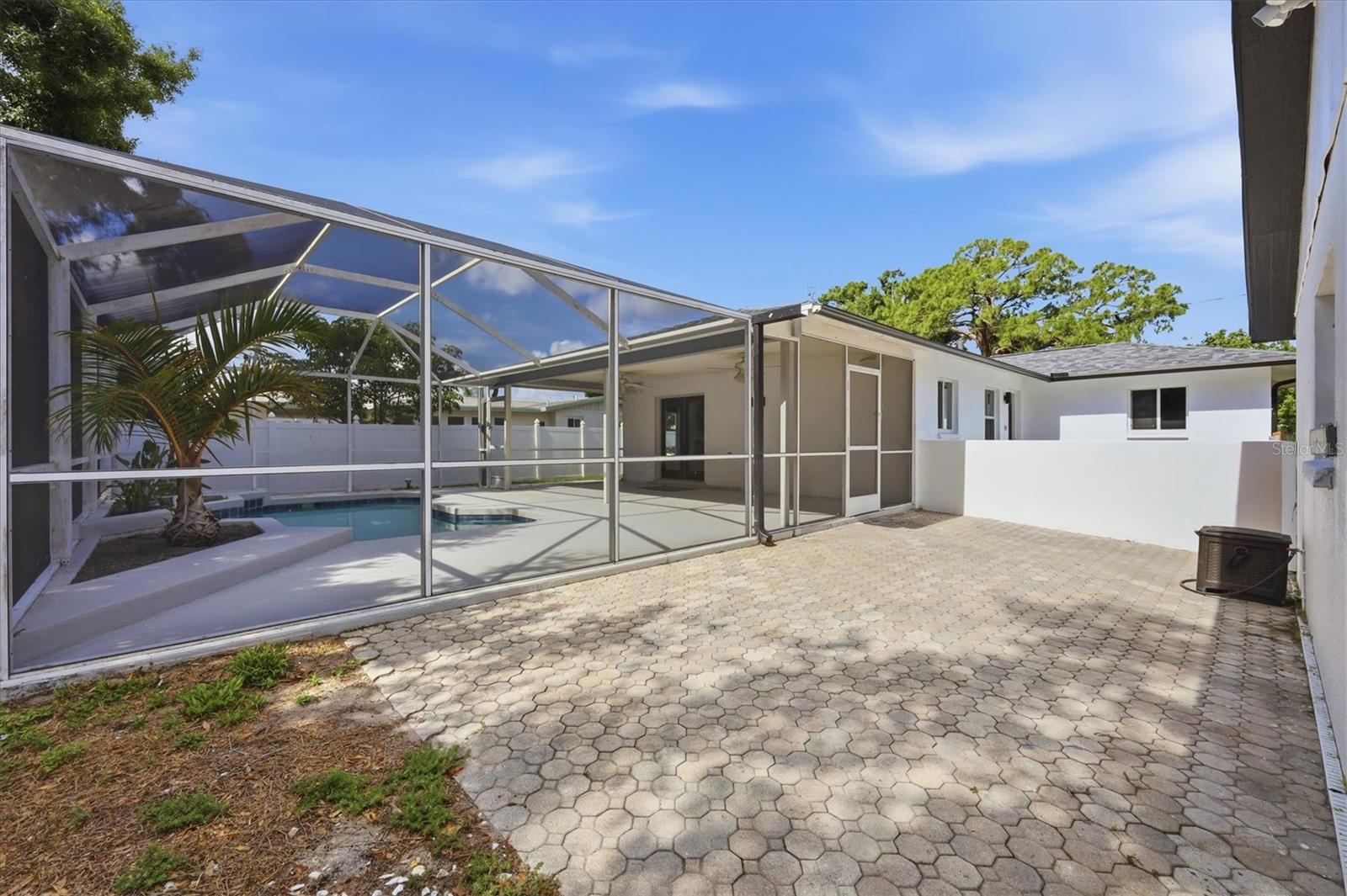 GREEN ACRES - Residential