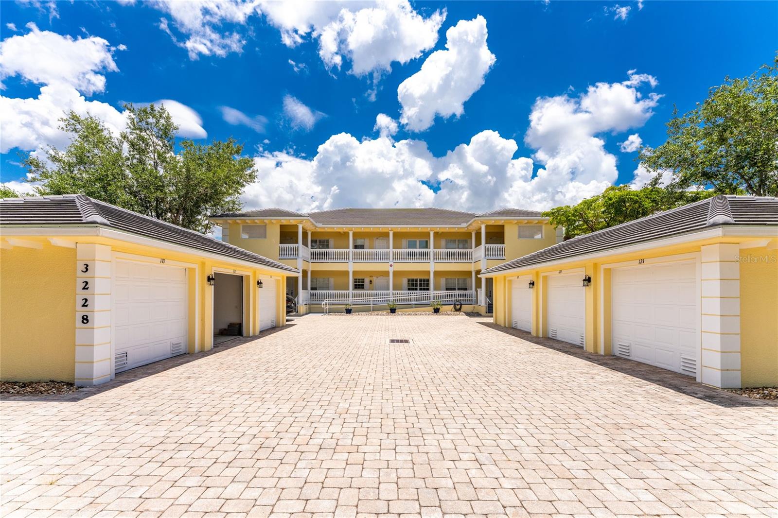 SAVANNA BAY CONDO - Residential