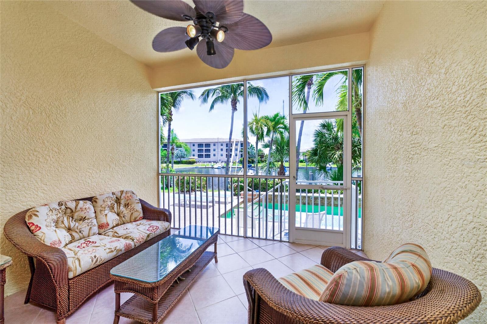 SAVANNA BAY CONDO - Residential